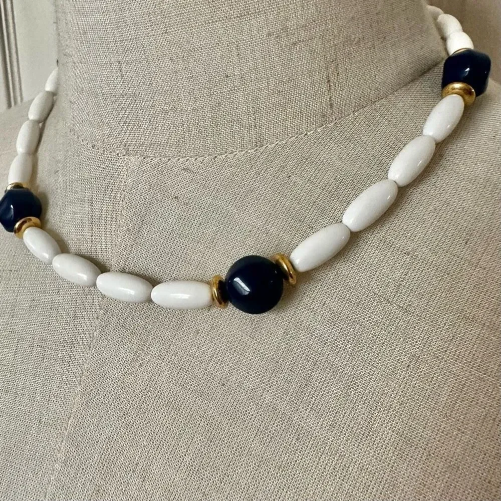 Trifari vintage white and navy blue beaded barrel necklace